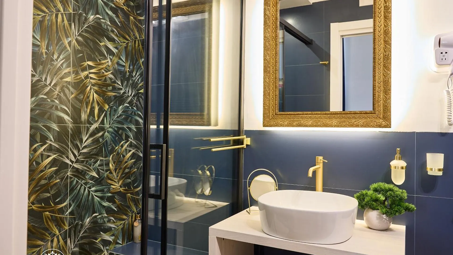 Vista Piazza Dei Martiri Bed & Breakfast Naples